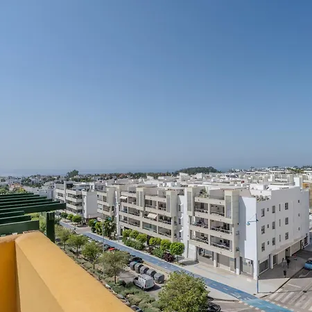 Adb352 - Penthouse Walk To & Town