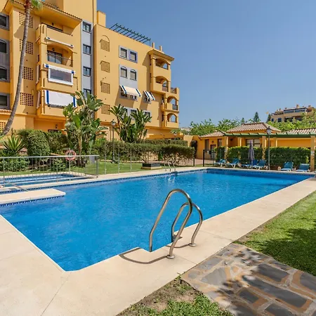 Adb352 - Penthouse Walk To & Town * Marbella